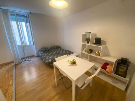 appartement pour étudiant uniquement