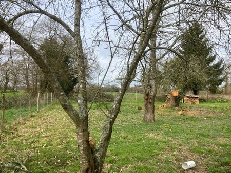 35270 -terrain constructible viabilisé de 919 m²