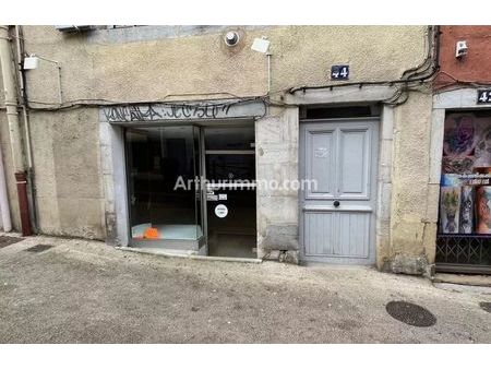 local commercial 2 pièces 40 m² lons-le-saunier