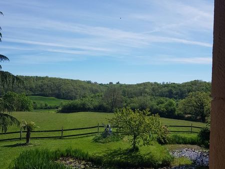 ferme / propriété agricole de 23 hectares avec maison entièrement rénovée