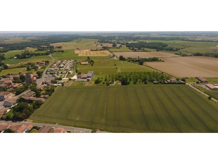 terrain 601 m² le burgaud