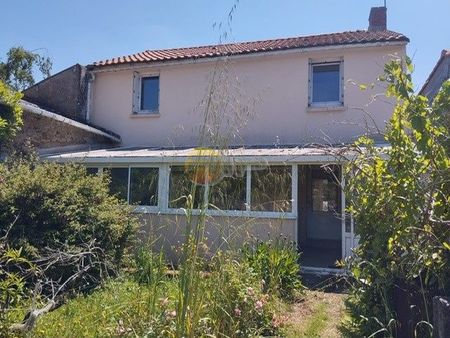 maison 2 pièces 61 m²