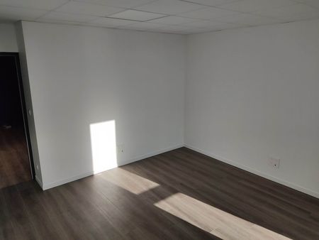 location bureau pro vannes saint avé 20m2