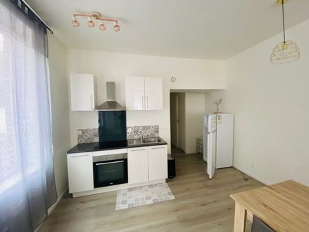 appartement t2  à 400m à pieds du métro phalempins