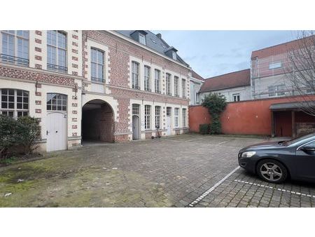 place de parking privative en centre-ville