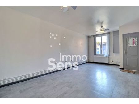 maison 3 pièces 75 m²