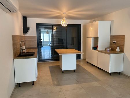 maison 3 pièces 89m2