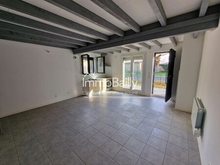 maison 3 pièces 77 m²