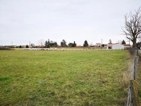 terrain 372 m² sainte-agathe-la-bouteresse