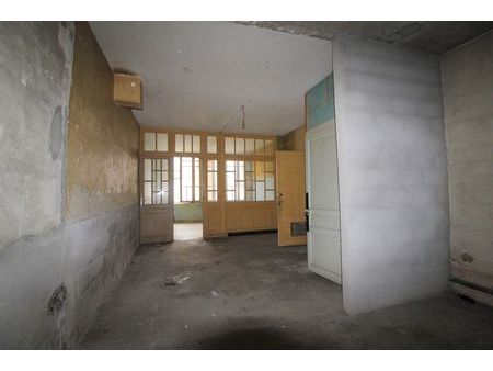 loft/atelier/surface 1 pièce 90 m²