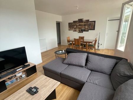 maison à louer - 90m² avec sous-sol complet et jardin de 700m²