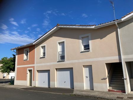 maison de ville t3 en duplex avec jardin