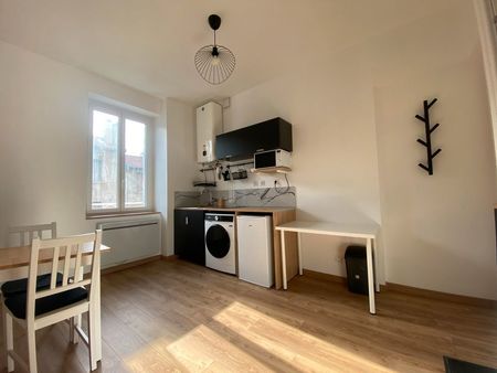 appartement meublé et entièrement rénové en 2023