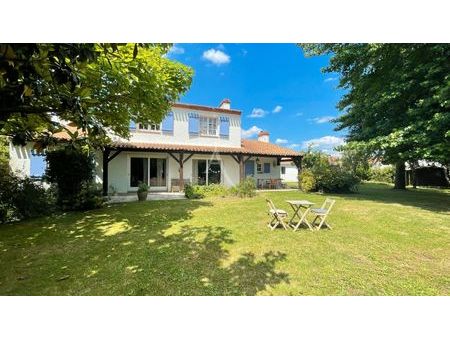 maison 6 pièces 173 m²