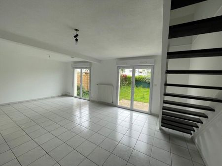 maison 4 pièces 77 m²