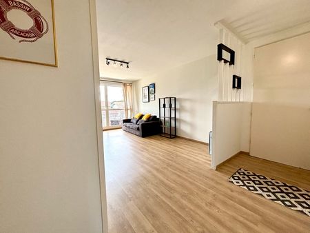 appartement 2 chambres  avec balcon