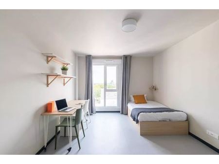 appartement 1 pièce 18 m²