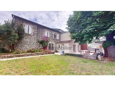 ferme 6 pièces 151 m²