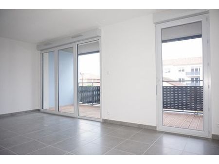 appartement 3 pièces 65 m²