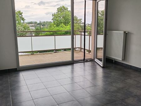 joli appartement 3 pièces 59 m² - ancely