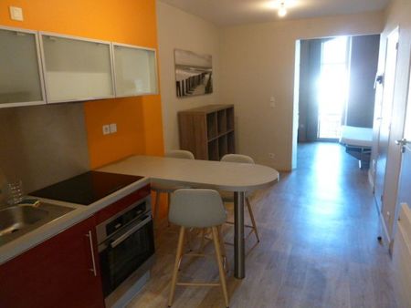 studio 1 pièce 30 m²