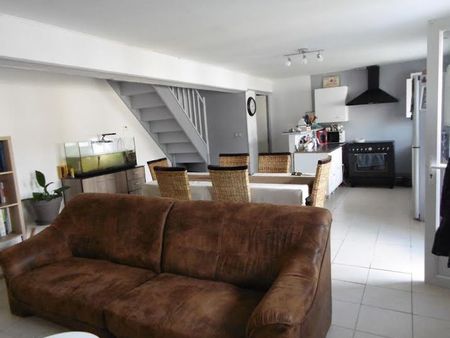 location meublée maison 4 pièces 85 m²