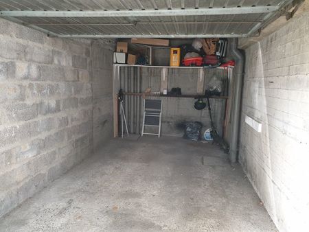 garage 13m² chanteranne