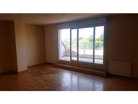 appartement 3 pièces 76 m²