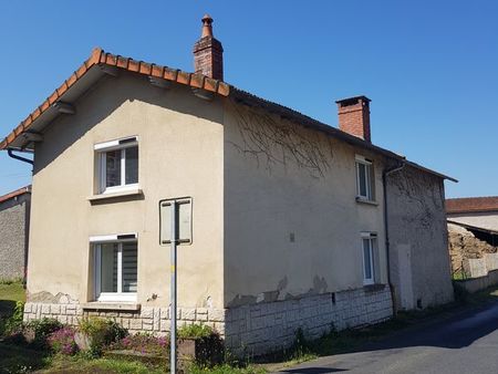 maison dans village