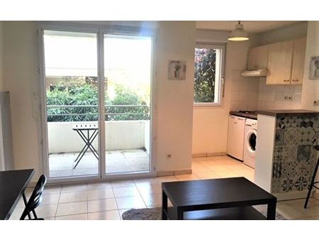 location appartement  25.6 m² t-1 à toulouse  480 €