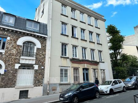 studio avec mezzanine et combles aménageables à vendre – investissement à paris 20ème