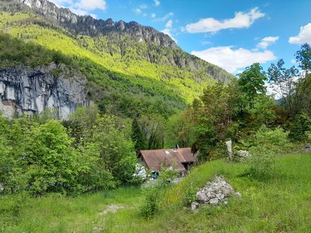 terrain à bâtir