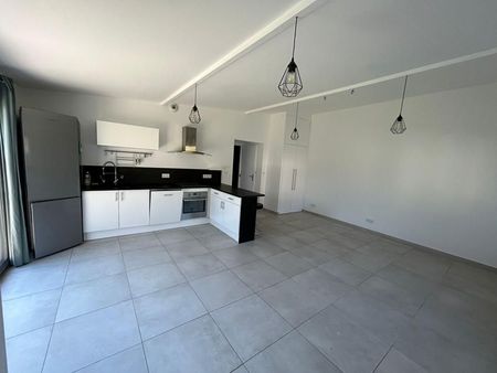 maison 2 pièces 51 m²