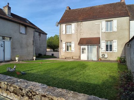 maison de village 109 m2