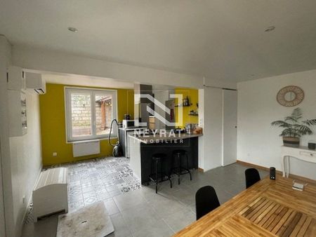 maison 2 pièces 65 m²