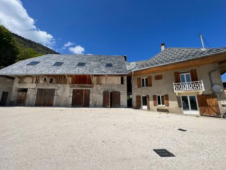 ferme 6 pièces 605 m²