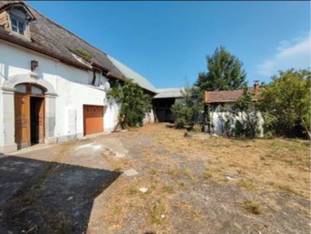 maison à rénover à proximité immédiate de tarbes