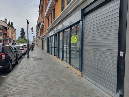 bureau ou local commercial de 107m² avec accessibilité pmr