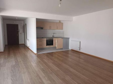 studio 1 pièce 48 m²