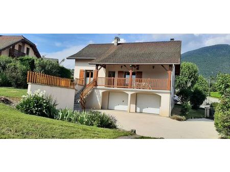 particulier vend maison au centre de novalaise (savoie) à 3 kms du lac d'aiguebelette  15 