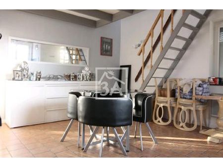 immeuble 12 pièces 187 m²