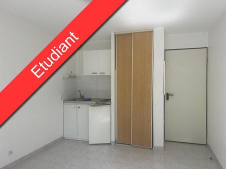 studio 1 pièce 18 m²