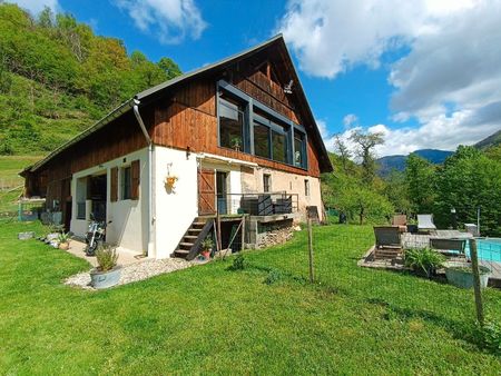 maison entièrement rénovée aux portes du beaufortain