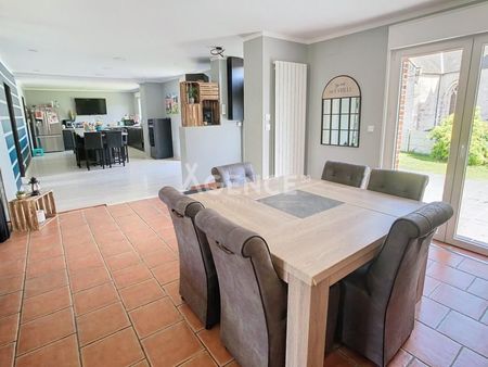 maison 7 pièces 174 m²