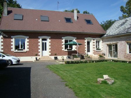 ferme au carré  en campagne arras sud