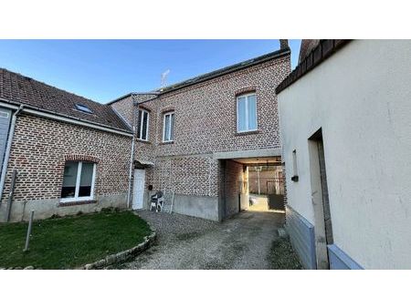 immeuble 6 pièces 180 m²