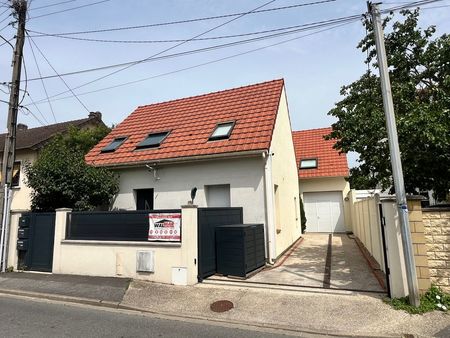 lot de 2 maisons  terrain 500 m²