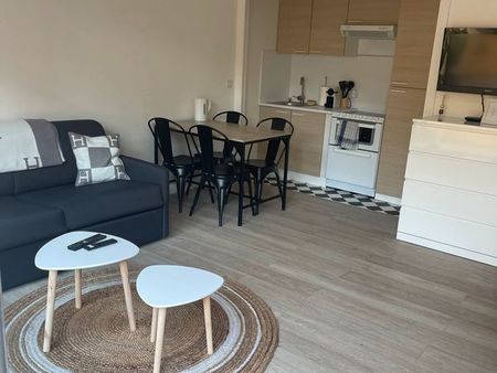 location étudiante studio 30m2 en rdj -antibes