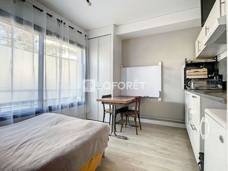 studio 1 pièce 20 m²