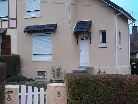 belle maison dans un quartier très calme sur port-jérôme-sur-seine